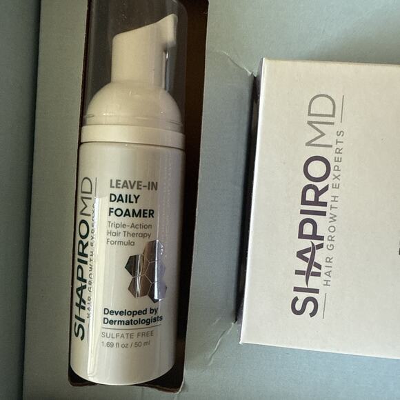 Women's Hair Regrowth Kit: Shampoo, Conditioner, 2% Minoxidil, Leave-In Foam - Picture 5 of 15